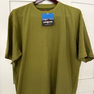 NWT Patagonia Vitaliti Mixed Crew Size XXL Short Sleeve Organic Cotton Shirt